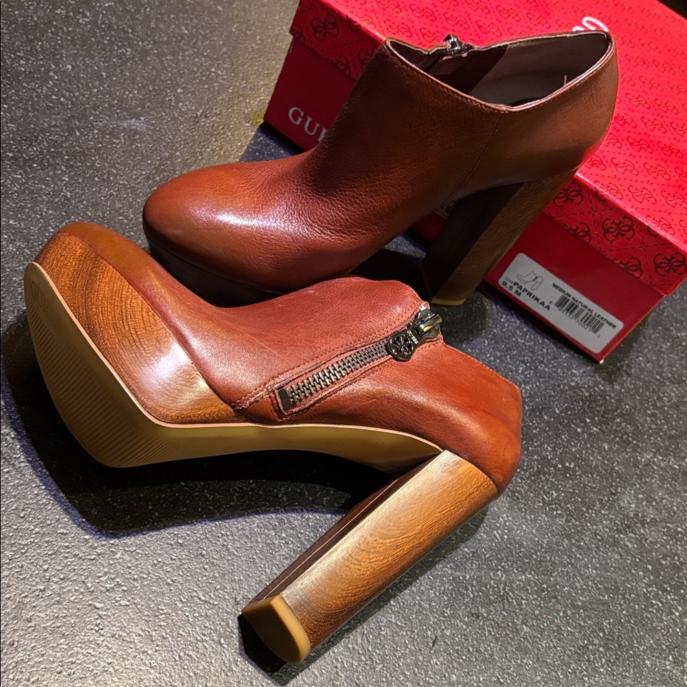 NIB Mocha Coffee Honey Brown Ultra-high Wooden Platform Ankle Zip Heeled Boots